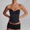 Sabrine Slinky Jersey Low-Rise Hot Pants i svart