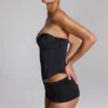 Sabrine Slinky Jersey Low-Rise Hot Pants i svart