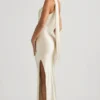 Sheril asymmetrisk maxiklänning med scarf-detaljer i ivory