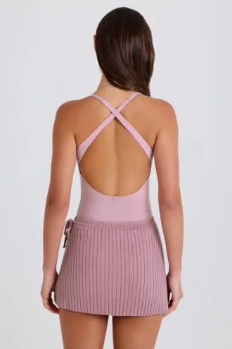 Skort i ribbstickat tyg med knytning i mauve