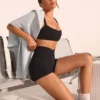 Soft Active Crossover Mini Shorts i svart