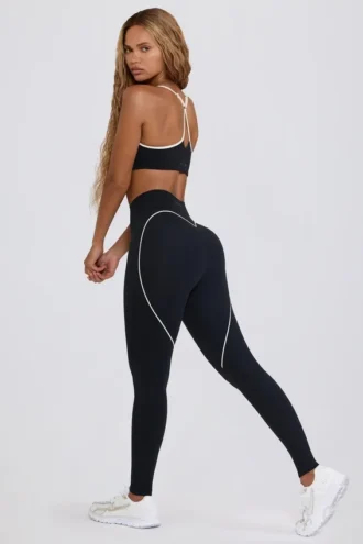 Soft Active-leggings med medelhög midja i svart