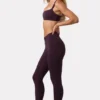 Soft Active-leggings med rynkad midja i färgen Plum