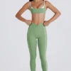 Soft Active-leggings med vridet framstycke i grönt