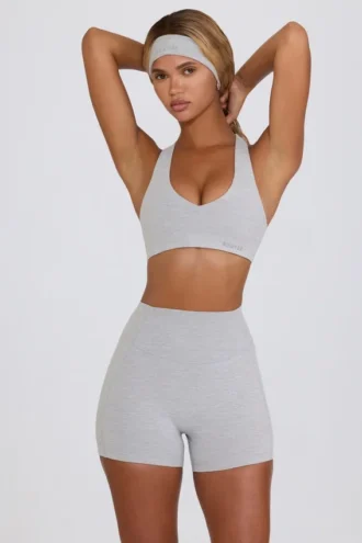 Soft Active minishorts i gråmelerat