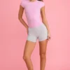 Soft Active minishorts i grått