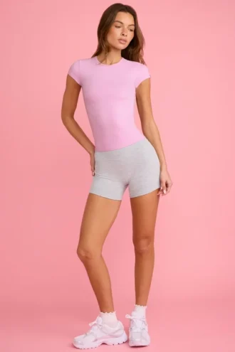 Soft Active minishorts i grått