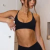 Soft Active Racerback Sports Bra i svart