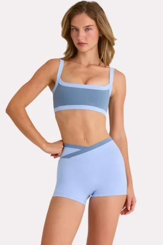 Soft Active Shorts  i Sky