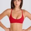Soft Active sport-BH med racerback i Strawberry Red