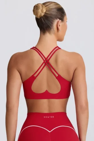 Soft Active sport-BH med V-ringning i Hot Red