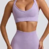 Super Sculpt sömlös sport-BH med korsad rygg i mjuk lila