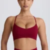Super Sculpt sömlös sport-BH med korsade band i ryggen i burgundy