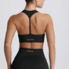 Super Sculpt sömlös sport-BH med T-rygg i svart