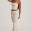 Tamia rynkad spets-top utan axelband i ivory