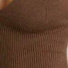 Tanktop i grovstickat i färgen Coco