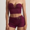 Tarni bandeau-crop-top med metalldetaljer i bärlila