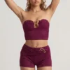 Tarni bandeau-crop-top med metalldetaljer i bärlila