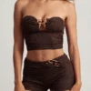 Tarni bandeau-crop-top med metalldetaljer i mörk choklad