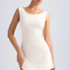 Tigen Off-Shoulder Cowl-Back A-Line Miniklänning i Ivory