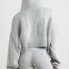 TRUE Kort hoodie i grovstickat med dragkedja i gråmelerat