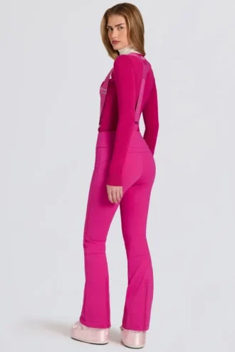 Vattentäta högmidjade salopetter med hängslen i Magenta Pink