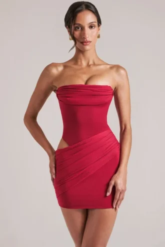Veda Bandeau Bodycon Miniklänning i körsbärsrött
