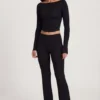 Vevina Modal Mid-Rise Flared Trousers i svart