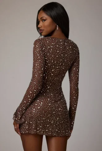 Zeta Sheer Embellished Long Sleeve A-Line Miniklänning i Deep Cocoa