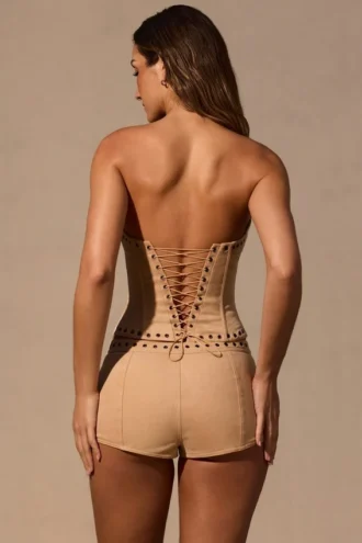 Zoryelle lågmidjade minishorts i tan