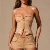 Zoryelle lågmidjade minishorts i tan